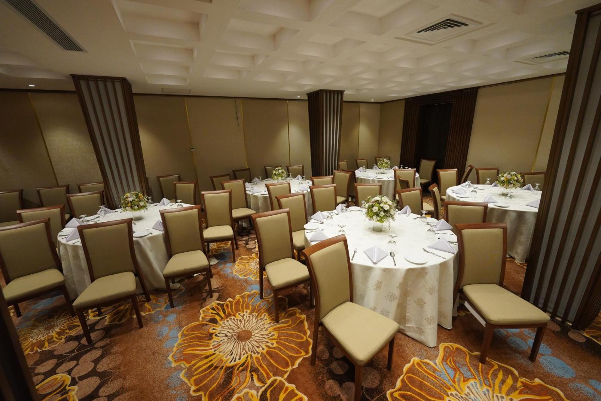 Hotel Grand Amanee Ratnapura Εξωτερικό φωτογραφία